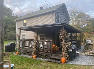 2822 Chase Rd, Shavertown, PA 18708