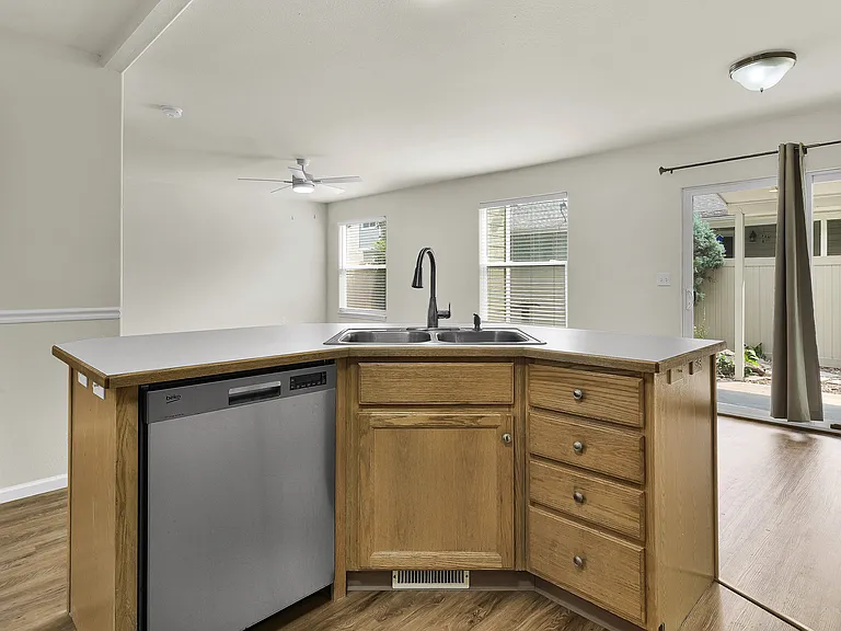 8076 W San Fernando Ct — Photo 11
