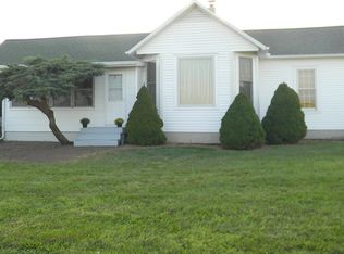 741 County Road 600 E, Tolono, IL