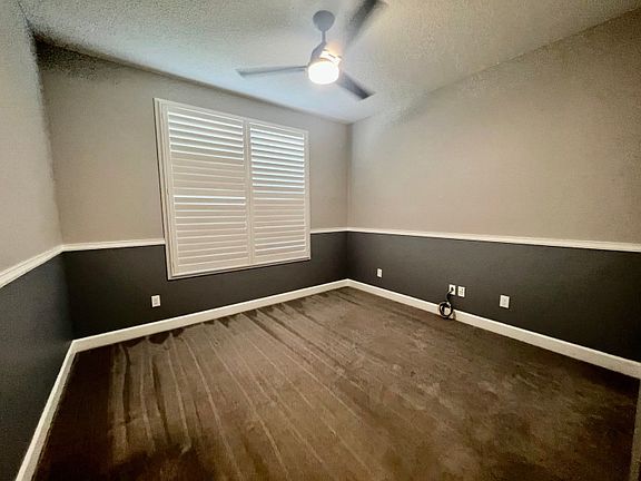 4th image of 631 Charter Oaks Blvd