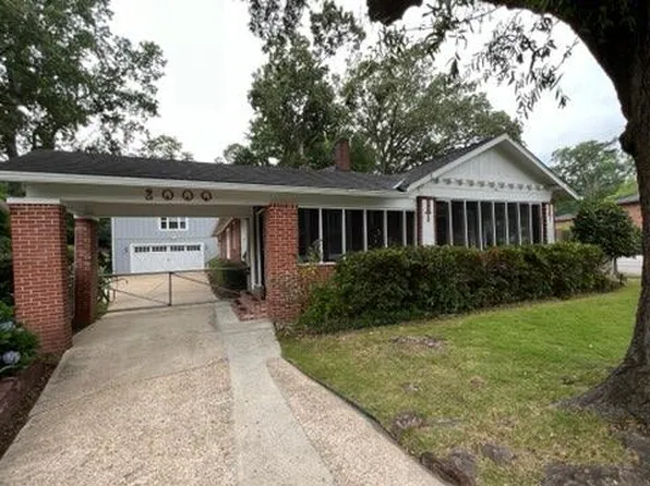 2000 Cherokee Dr, Columbus, GA 31906