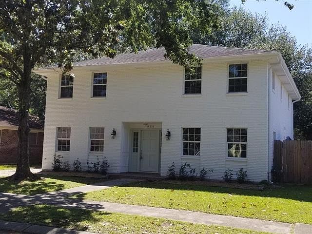 1st image of 1020 Beverly Garden Dr