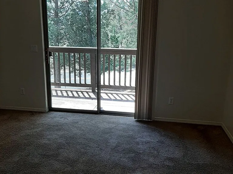 4960 Summit Cir — Photo 7