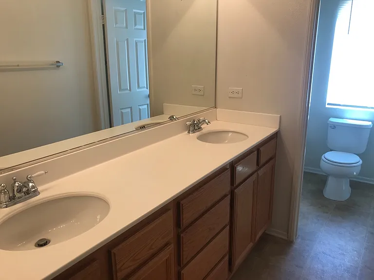 4420 Cloudywing Rd — Photo 6