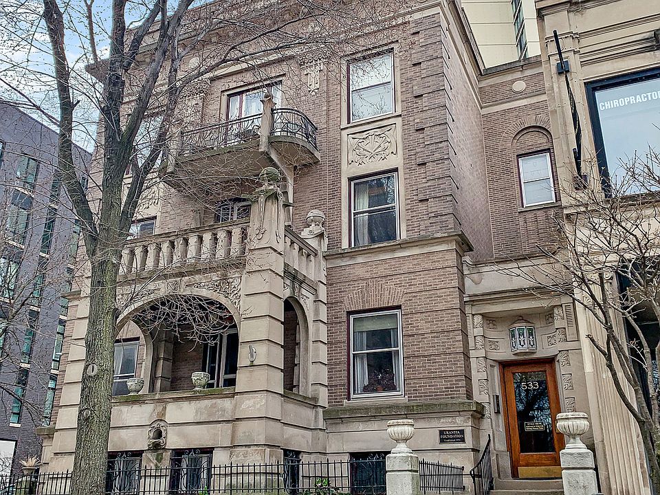 1st image of 533 W Diversey Pkwy #3