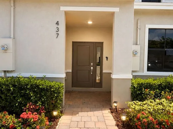 437 NE 13th St, Florida City, FL 33034