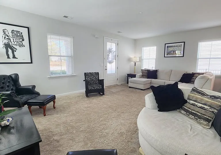 74 Garden Gate Ln — Photo 3
