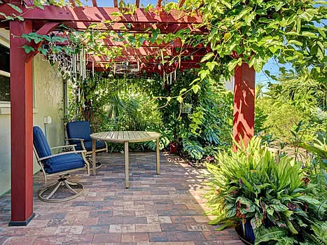 7339 Thomas St — Photo 22