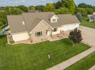 5007 H Ave, Kearney, NE 68847