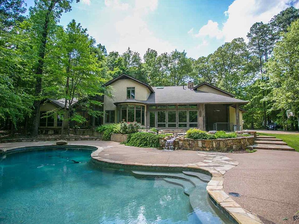 1st image of 260 Saddle Creek Dr