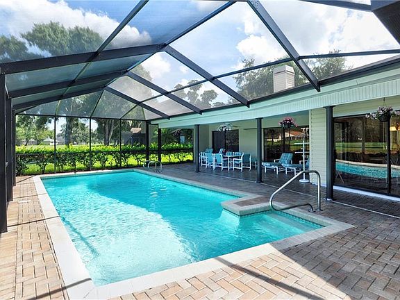 5th image of 400 Cypress Creek Cir