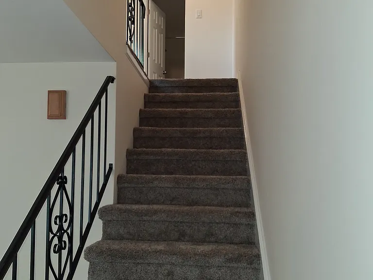 7600 Whitcomb St #A — Photo 9