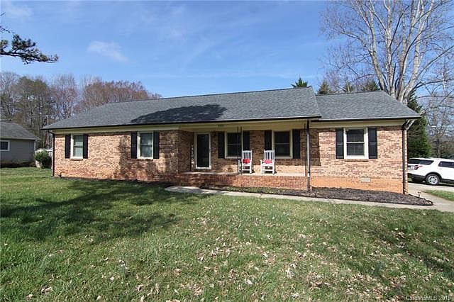 1st image of 3321 Autumn Dr