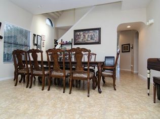 512 Lake Davenport Cir, Davenport, FL 33837