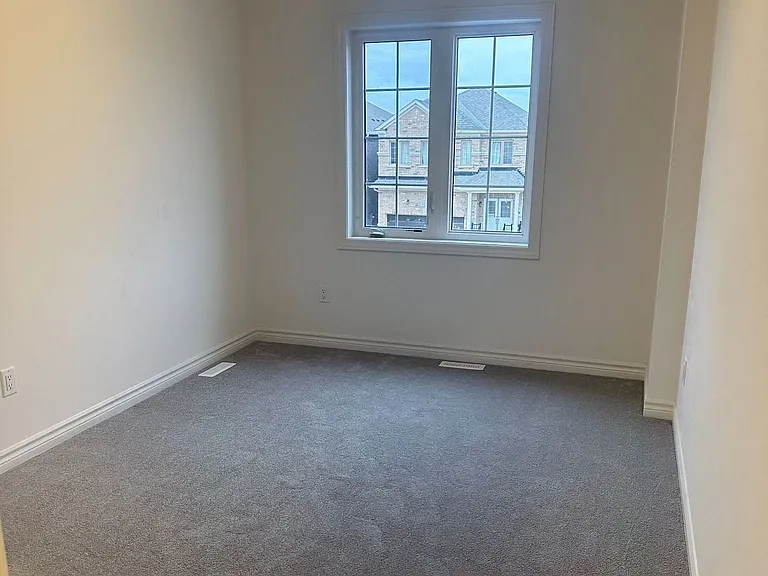 309 Russell St — Photo 14