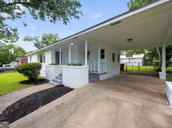 2792 Skyline Dr, Macon, GA 31211