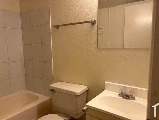 1 bed, 500 sqft, $950 — Photo 4