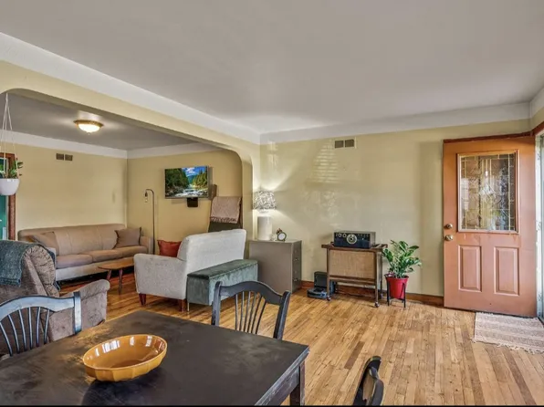 3153 N Dousman St #1, Milwaukee, WI 53212