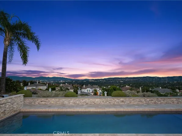 24918 Vista Verenda, Woodland Hills, CA 91367