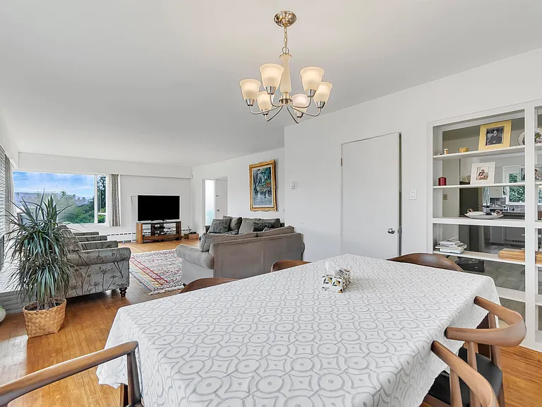 4514 Bellevue Dr — Photo 13
