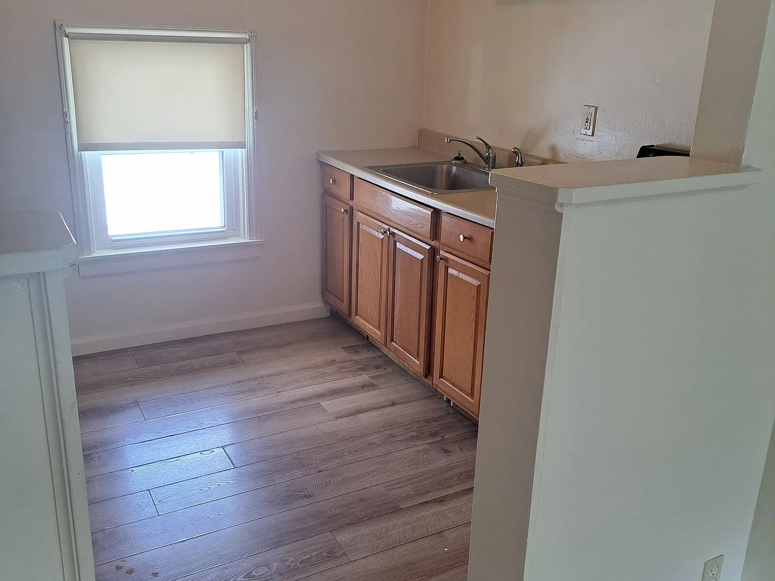 2 bed, 720 sqft, $950 — Photo 4