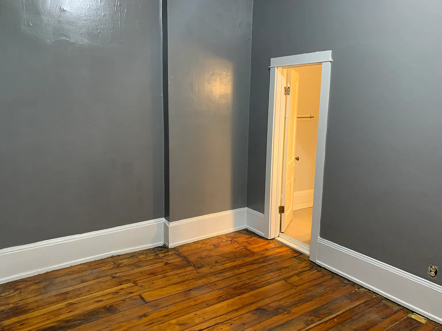 1 bed, 700 sqft, $850 — Photo 3