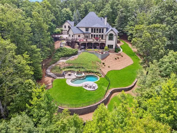 211 Winfield Blf, Dawsonville, GA 30534