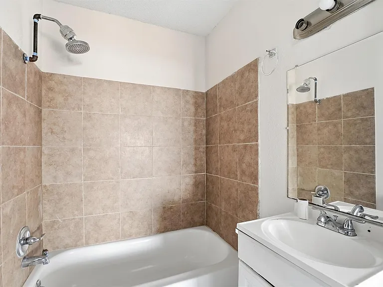 3531 Cedar Hill Ln #2 — Photo 16