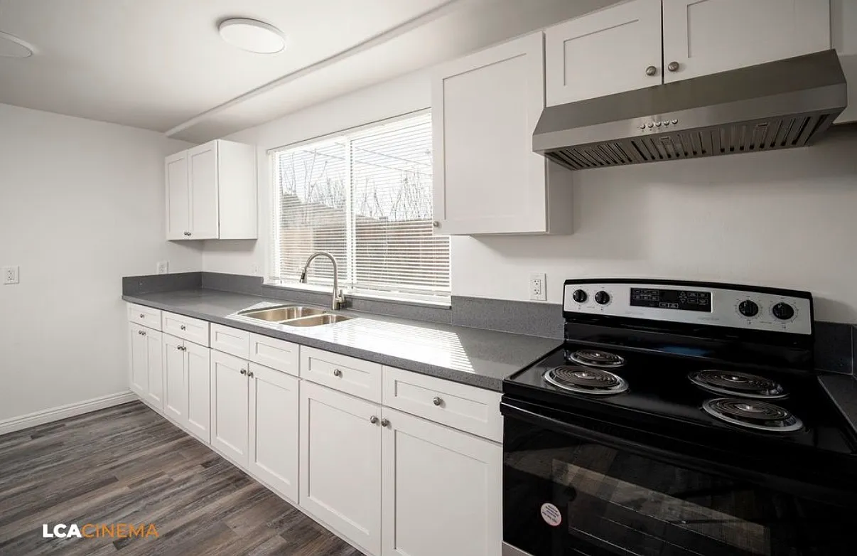 2 bed, 950 sqft, $1,400 — Photo 2