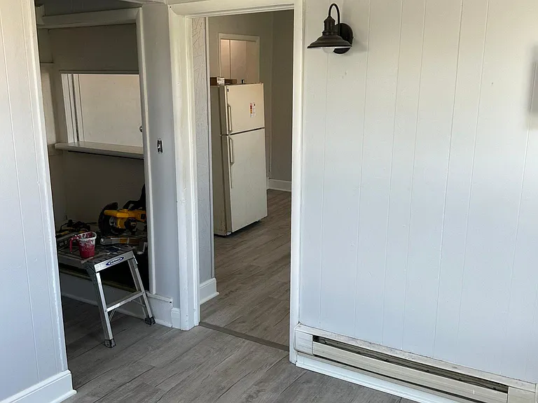 2631 Peach St #8 — Photo 4