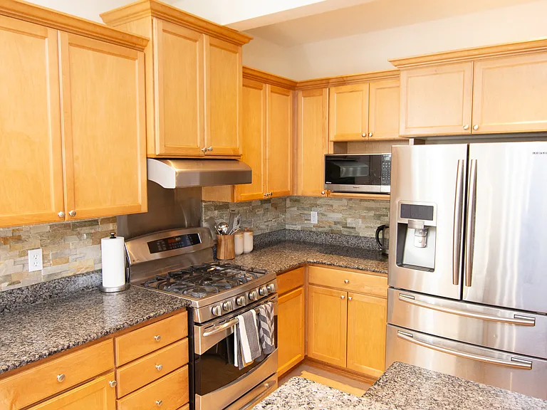 14513 Meridian Pl — Photo 9