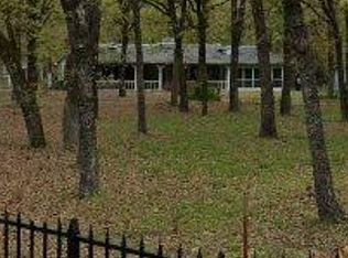 124 E Rabbit Cove Rd, West Tawakoni, TX 75474