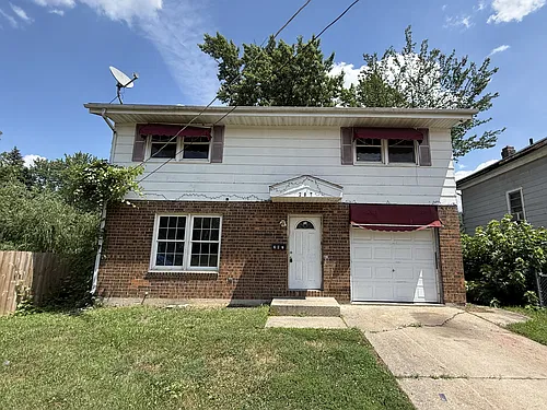 207 N Central Ave Photo 1
