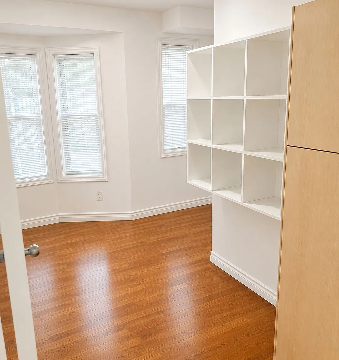 4 bed, $3,500 — Photo 3