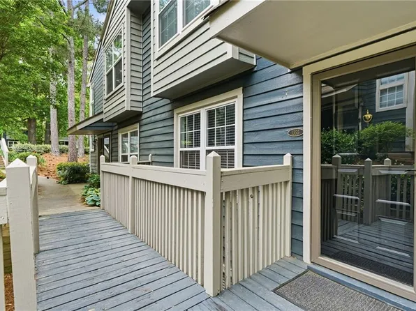 1355 N Crossing Dr NE, Atlanta, GA 30329