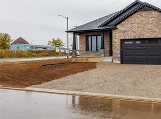 93 Duchess Dr, Norfolk County, ON N4B 0B3