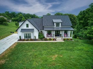 21 Gunpowder Ln, Grayson, KY 41143