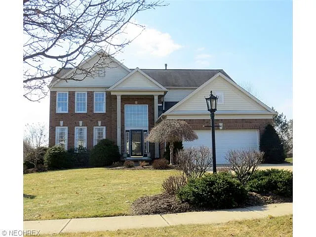 460 Butterfield Cir photo 1