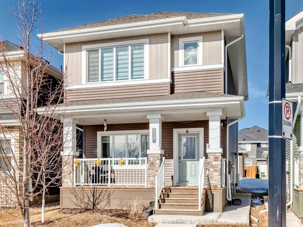572 Glenridding Ravine Dr SW, Edmonton, AB T6W 4P1