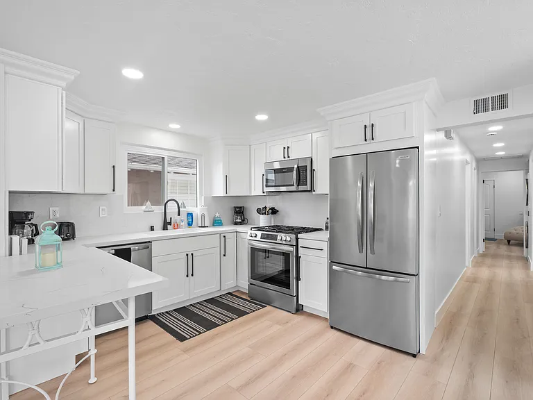 1/2 Onyx Ave — Photo 8