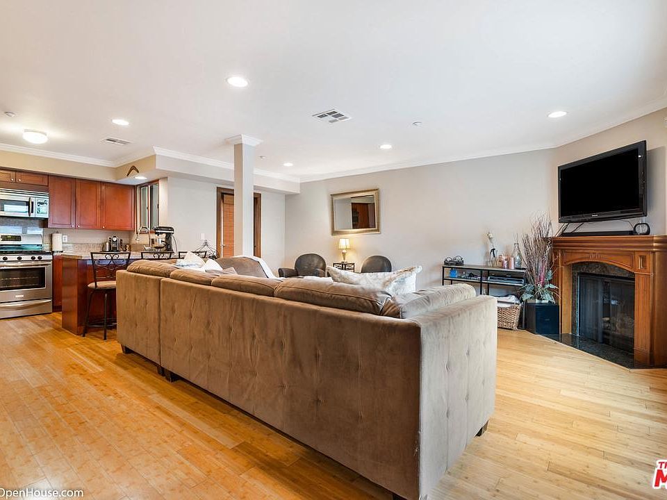 1st image of 2424 Oswego St #4