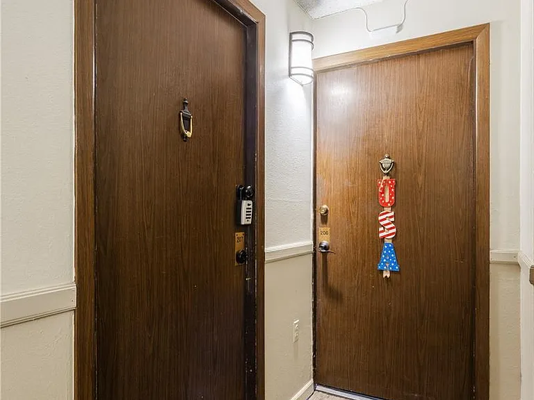 2 Adams St #207 — Photo 24