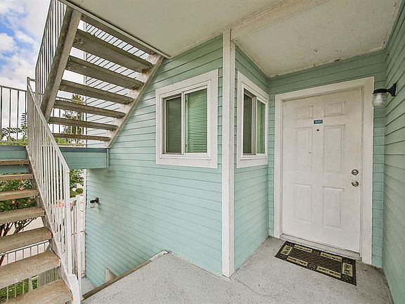 5th image of 18617 Egret Bay Blvd APT 301
