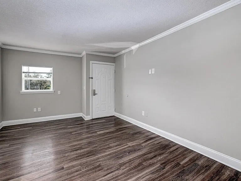3020 Reedy Creek Blvd — Photo 10