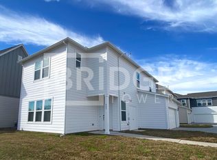 357 Huisache St, Lake Jackson, TX 77566