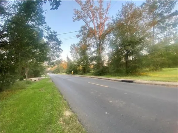 LOT 700 Two Phoenix Sq, Hammond, LA 70403