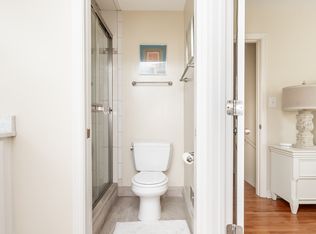 2223 Strathmoor Blvd, Strathmoor Village, KY 40205