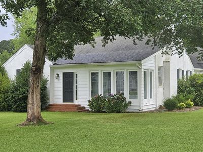 907 Raleigh Road, Clinton, NC, 28328