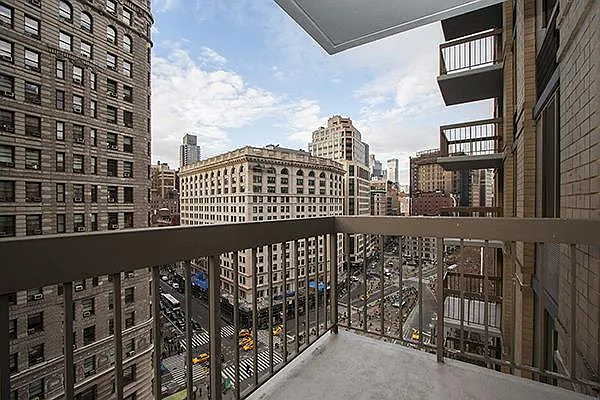 Rented by Mazzeo Real Estate | media 25