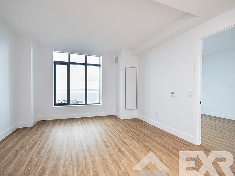 2230 Cropsey Ave #2009 — Photo 7